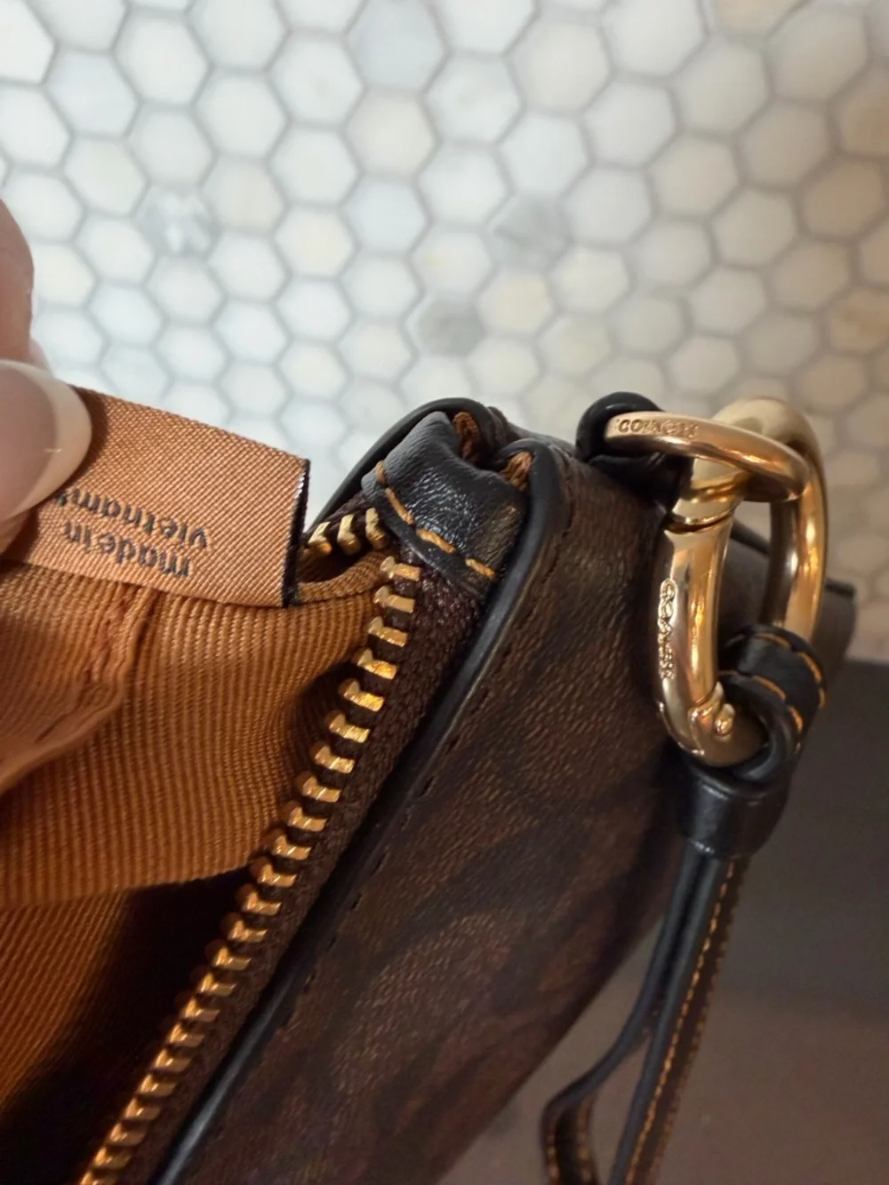 Coach Large PVC Signature Canvas Zip Wristlet Clutch with Gold Hardware EUC